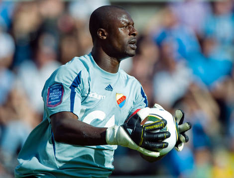 Pa Dembo Touray, målvakt