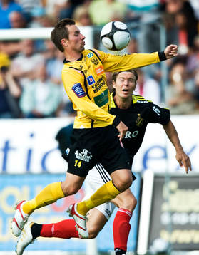 Daniel Nicklasson, Mjällby och Per Karlsson, AIK
