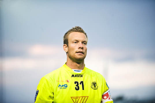 Viktor Noring, målvakt