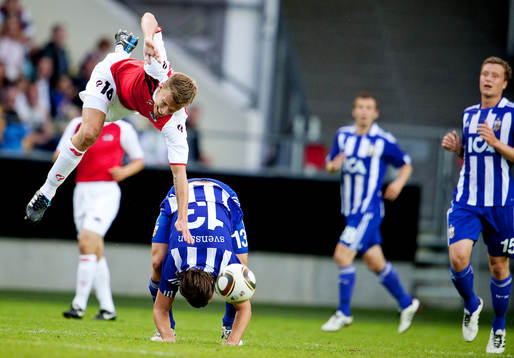 Pontus Wernbloom, AZ Alkmaar, flyger högt