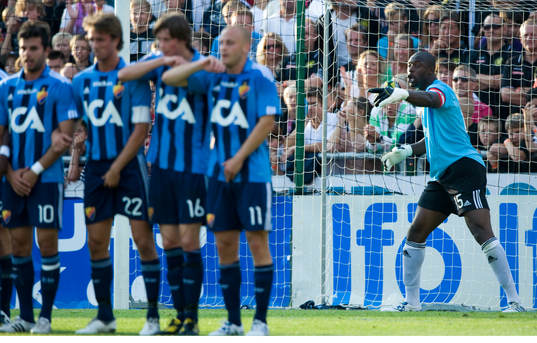 Frispark, frisparksmur, mur,  Pa Demba Touray, målvakt,