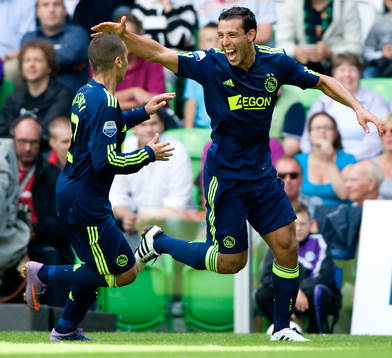 Mounir El Hamdaoui och Ismail Aissati, Ajax (Jubel)