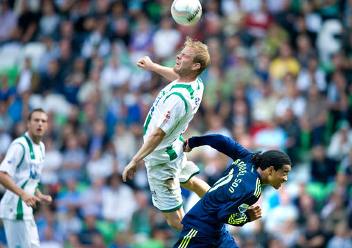 Fredrik Stenman, Groningen och Urby Emanuelson, Ajax.