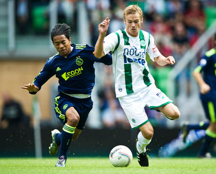 Urby Emanuelson, Ajax och Maikel Kieftenbeld, Groningen