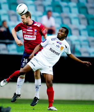Dennis Jonsson, Örgryte, Peter Ijeh, Syrianska