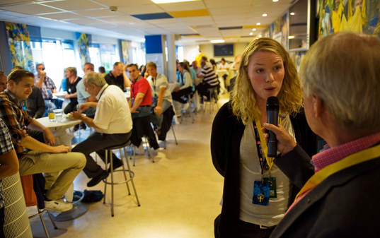 Hedvig Lindahl, målvakt, Sverige intervjuvas angående