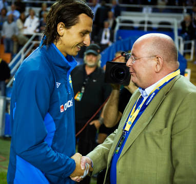 Zlatan Ibrahimovic, Sverige matchens lirare och Posten