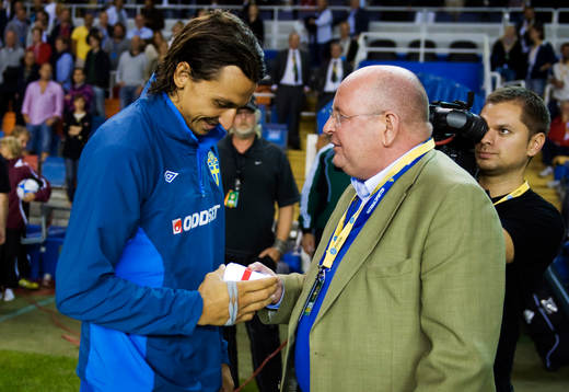 Zlatan Ibrahimovic, Sverige matchens lirare och Posten