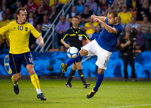 Emir Bajrami, Sverige gör 2-0