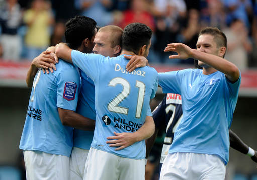 Daniel Larsson, Malmö har gjort 1-0. jubel !