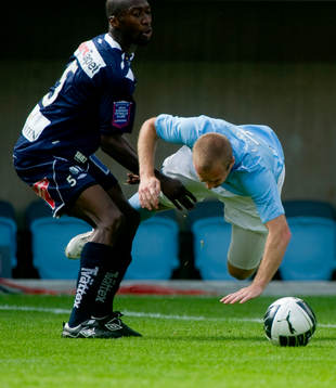 Daniel Larsson, Malmö och Omar Jawo, Gefle