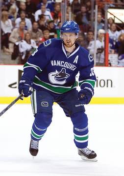 Henrik Sedin, Vancouver