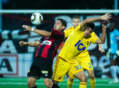 Pablo Piñones Arce, Brommapojkarna och Luis Antonio