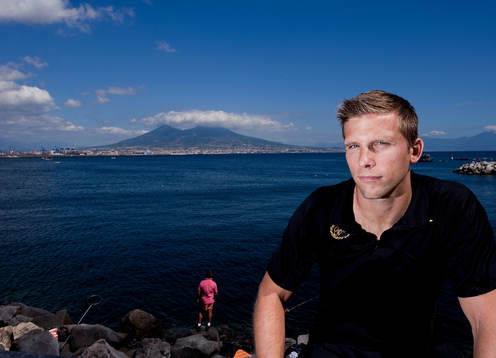 Anders Svensson, IF Elfsborg. Vulkanen Vesuvio i bakgrunden
