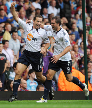 Kevin Davies och Johan Elmander, glädje, jubel, Bolton