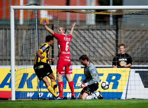 Mathias Ranégie, Häcken, Jon Jönsson, Jesper