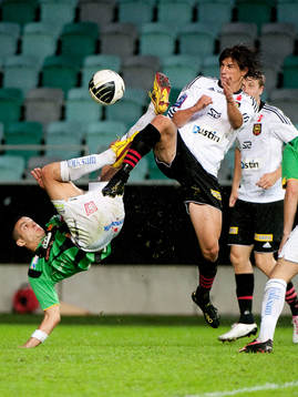 Mervan Celik, GAIS och Gabriel Petrovic, Brommapojkarna