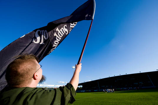 Flagga, tifo