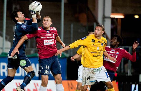 Erik Johansson, Stojan Lukic, målvakt Falkenberg, David