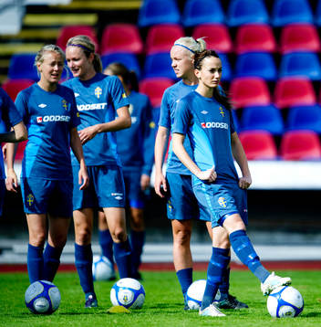 Kosovare Asllani