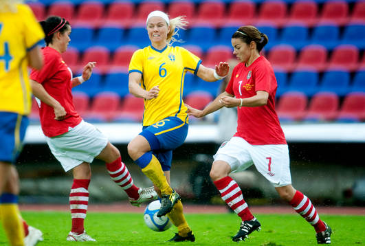 Sara Thunebro, Sverige, Loren Dykes, Wales