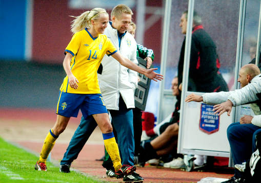 Josefine Öqvist, Thomas Dennerby, förbundskapten Sverige