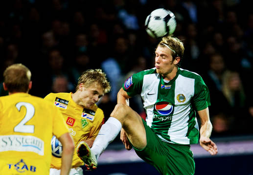 Petter Lennartsson, Jönköping, krockar med Tobias
