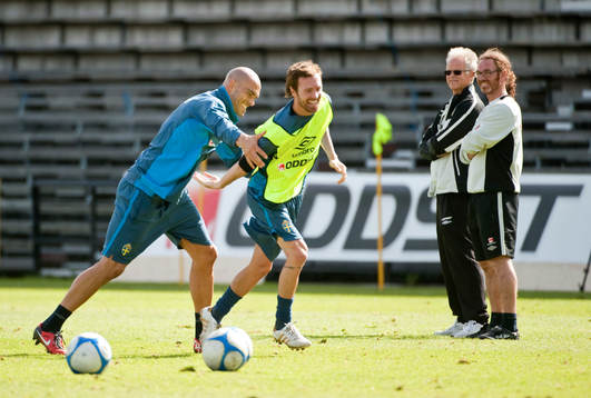Daniel Majstorovic och Christian Wilhelmsson leker