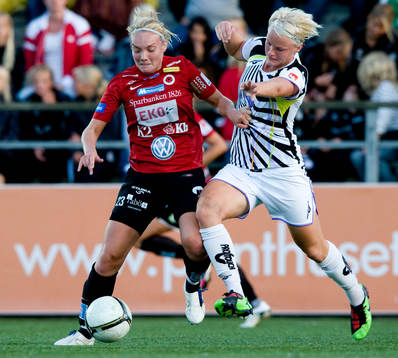 Bläddra bland fler bilder av 100901 Fotboll, damallsvenskan, Ldb Malmö - Kristianstad: 