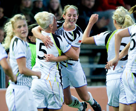 Manon Melis och Nilla Fischer, Ldb Malmö jubel