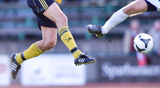 Skott, högerskott, fotbollssko, boll, fotboll
