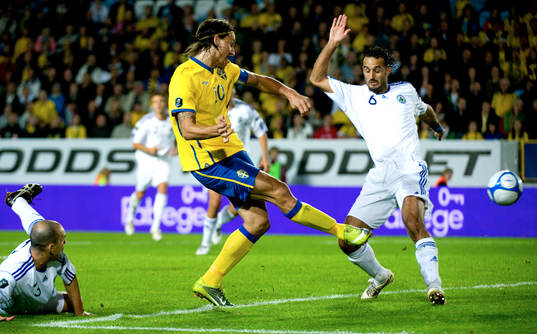 Zlatan Ibrahimovic, Sverige gör 1-0
