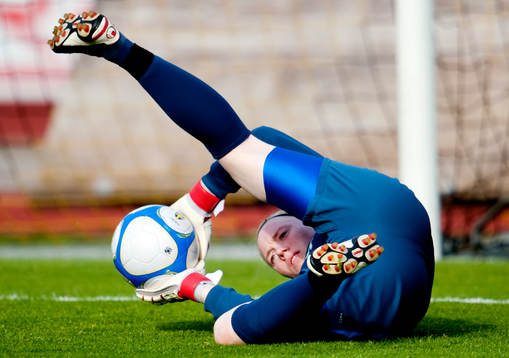 Hedvig Lindahl, målvakt