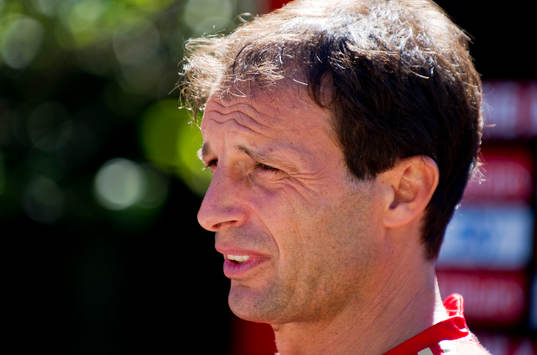 Massimiliano Allegri , tränare AC Milan
