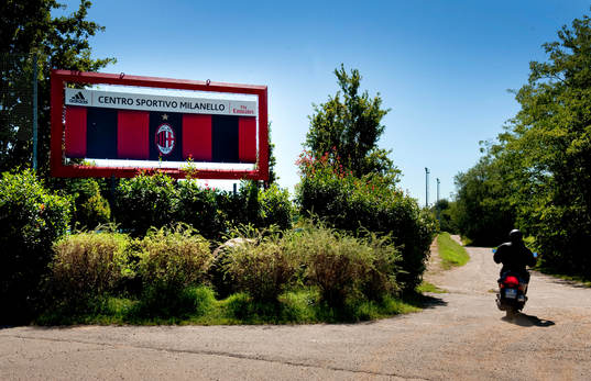 AC Milans träningsanläggning Milanello  är belägen i en