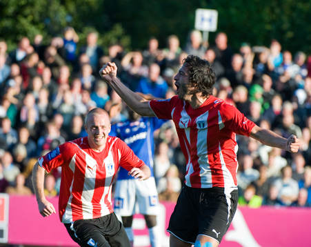 Daniel Larsson och Yago Fernandez, Malmö, jubel
