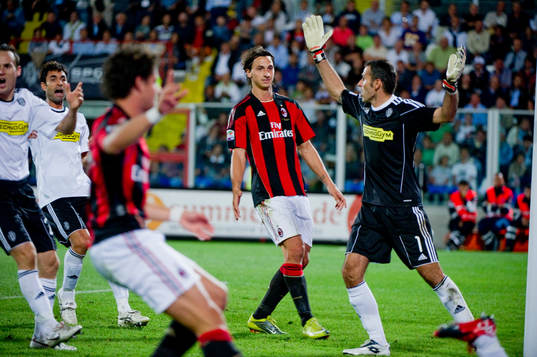 Zlatan Ibrahimovic, Milan