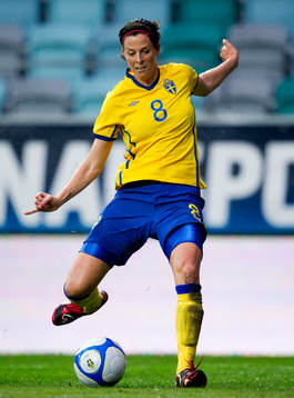 Lotta Schelin