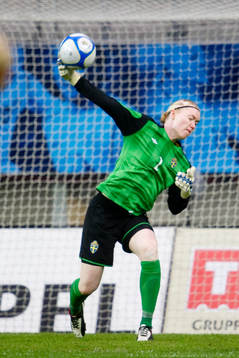 Hedvig Lindahl, målvakt