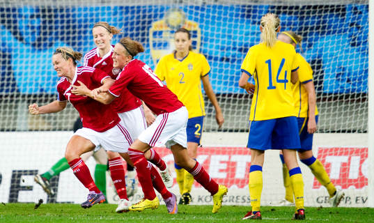 Cathrine Paaske Sörensen, Danmark jubel vid 2-1