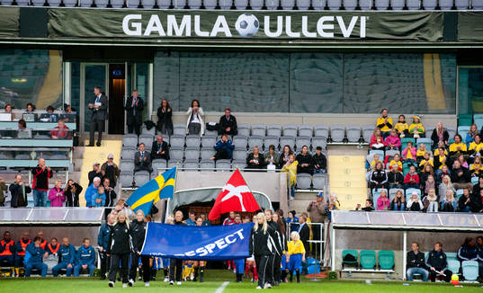 Inmarsch, lagen kommer in på Gamla Ullevi