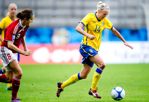 Josefine Öqvist, Sverige