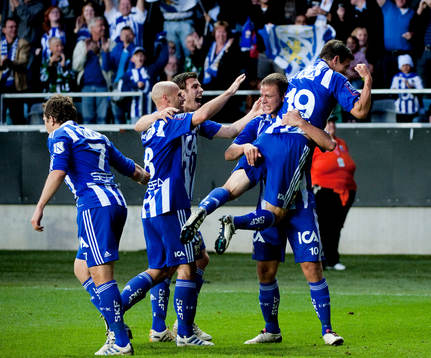 Hannes Stiller gör 1-0 till Göteborg. Jubel