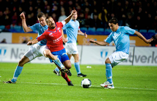 Ivo Pekalski, MFF och Ricardinho, MFF och Marcus Lantz,