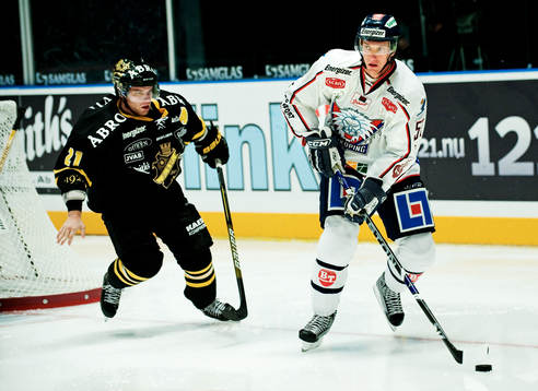 Christian Sandberg, AIK, och Mikael Håkansson, Linköping