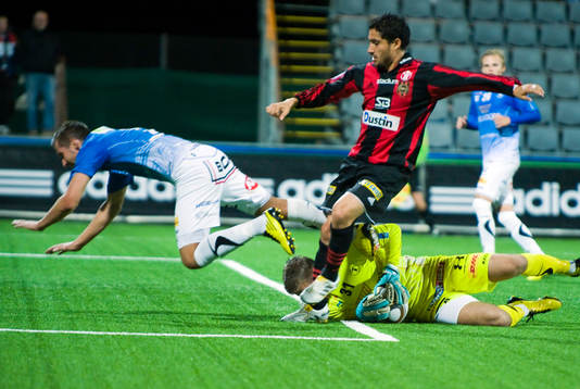 Pablo Piñones Arce, Brommapojkarna