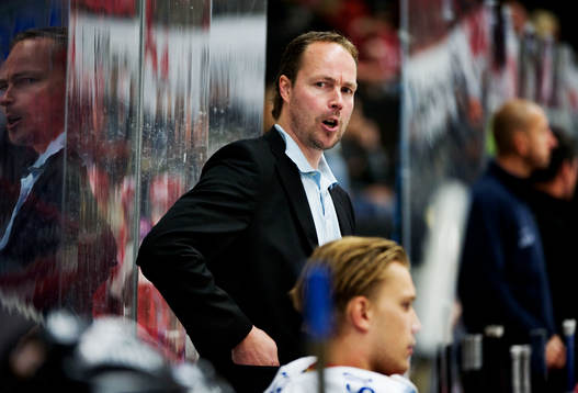 Roger Åkerström, assisterande tränare