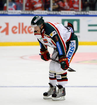 Per-Johan Axelsson, Frölunda (skada)