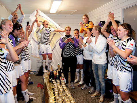 Jubel i Malmös omklädningsrum