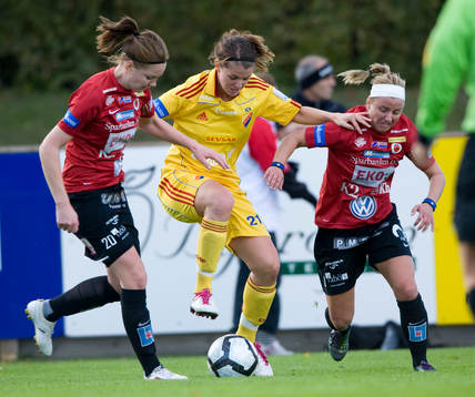 Rebecca Johnson, Djurgården mot Mia Carlsson, Kristianstad